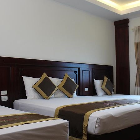 Hong Kong 2 Hotel Vinh Buitenkant foto
